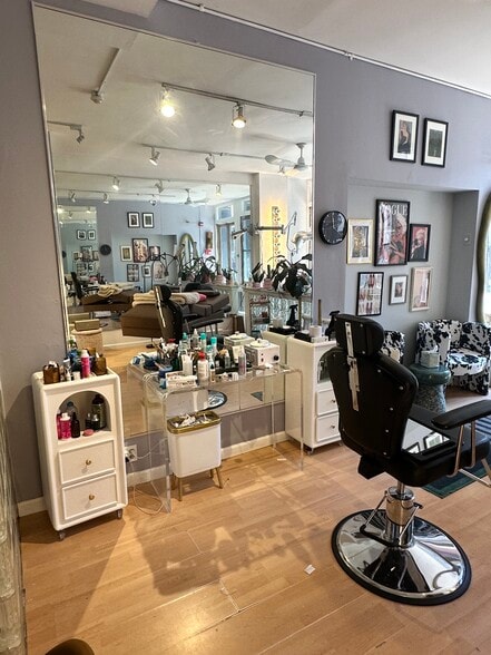 More Photos Of 223 Church St, Philadelphia Storefront Retail Residential For Lease