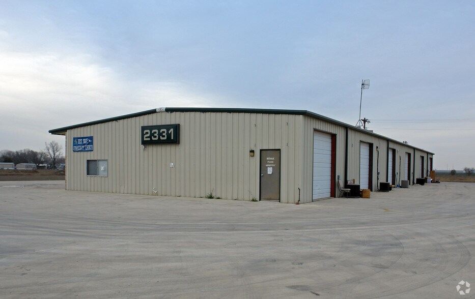 More Photos Of 2331 N Hwy 46, Seguin Light Distribution For Lease