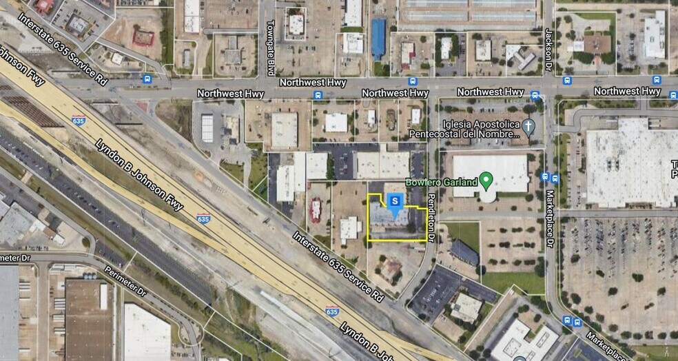 More Photos Of 1910 Pendleton Dr, Garland Flex For Lease