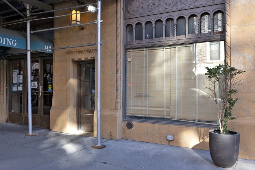 More Photos Of 142-144 Joralemon St, Brooklyn Medical For Sale