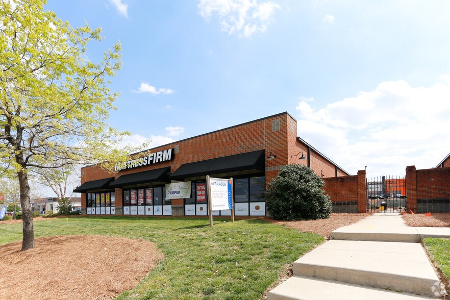 More Photos Of 10001-10011 Weddington Rd, Concord Unknown For Lease