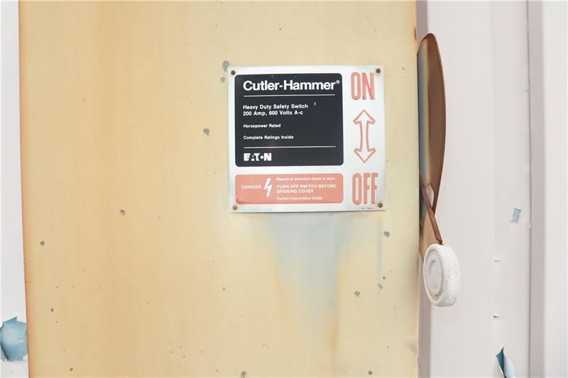 More Photos Of 90 Chamber Plz, Charleroi Medical For Sale