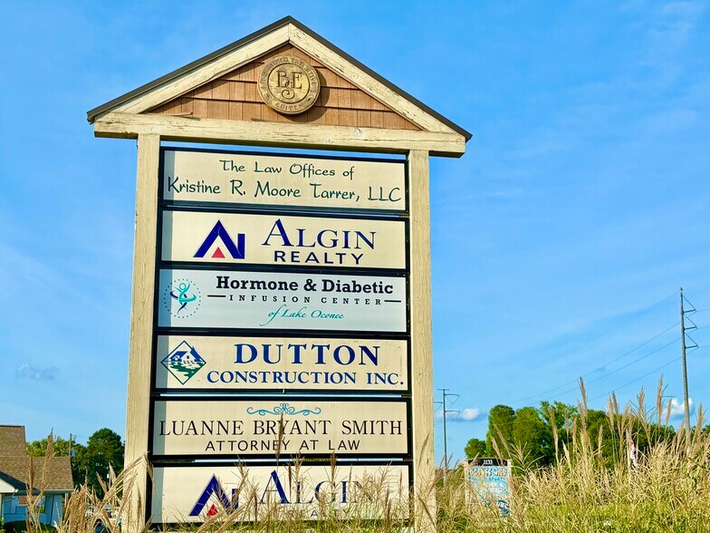 More Photos Of 1129 Lake Oconee Pky, Eatonton Office For Lease