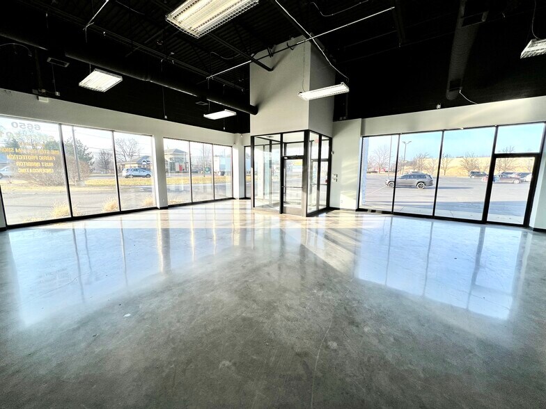 More Photos Of 6650 Highland Rd, Waterford Unknown For Lease