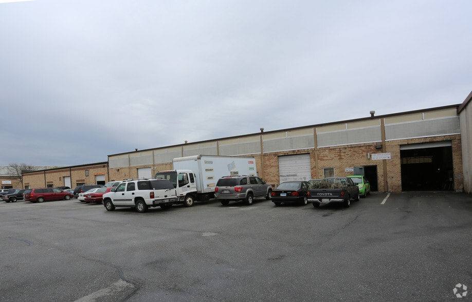 More Photos Of 10780 Hanna St, Beltsville Unknown For Lease