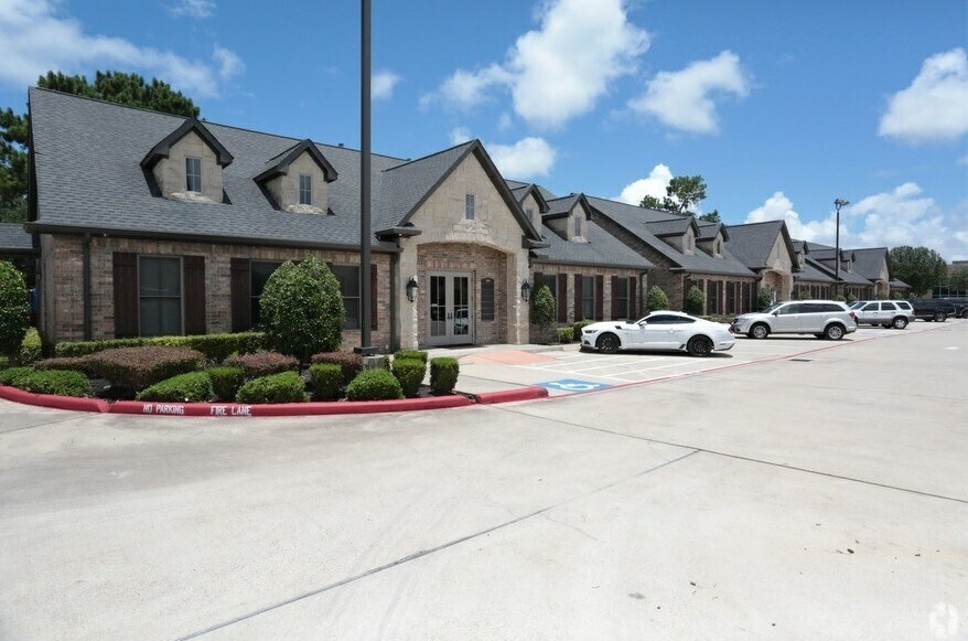 Primary Photo Of 1506 Winding Way Dr, Friendswood Office For Lease
