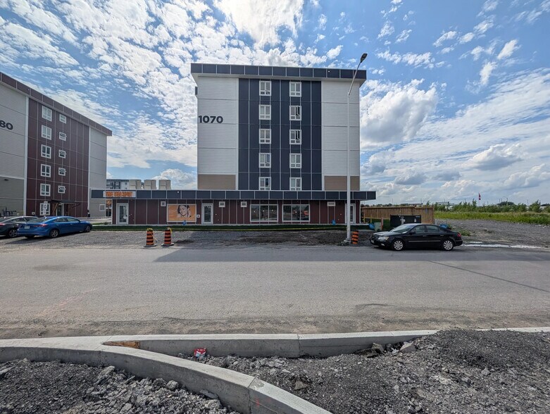 More Photos Of 1070 Noëlla Leclair Way, Ottawa Apartments For Lease