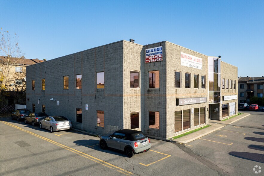 More Photos Of 4707 Boul Des Laurentides, Laval Office For Sale