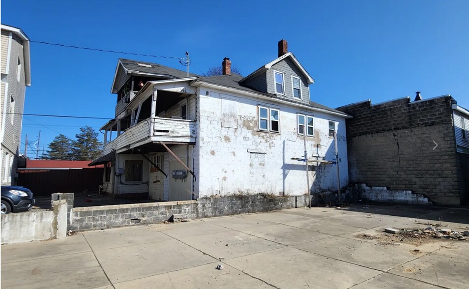 More Photos Of 1408 Main St, Endicott Apartments For Sale