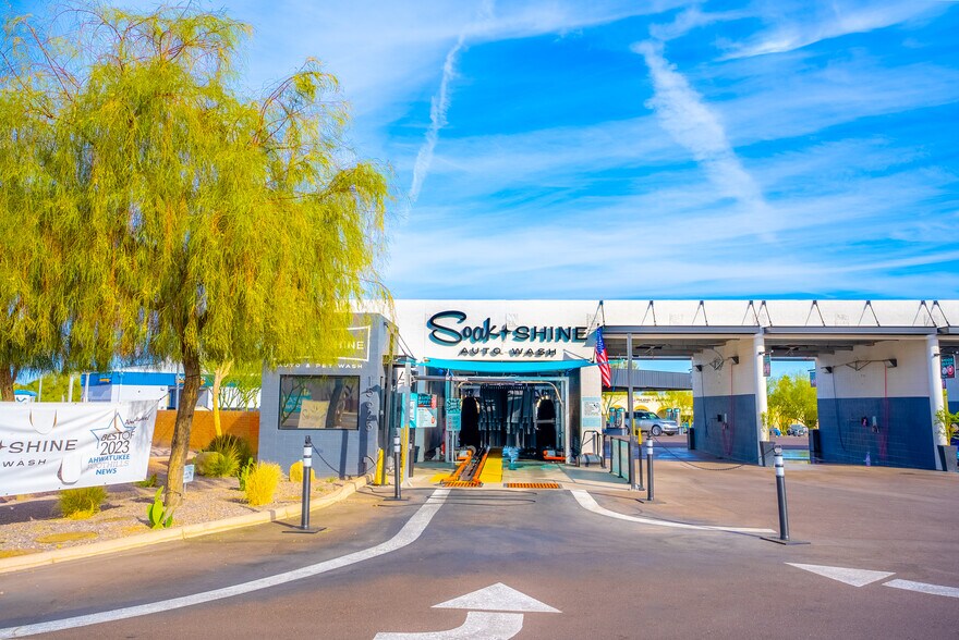 More Photos Of 15625 S 32nd St, Phoenix Carwash For Sale