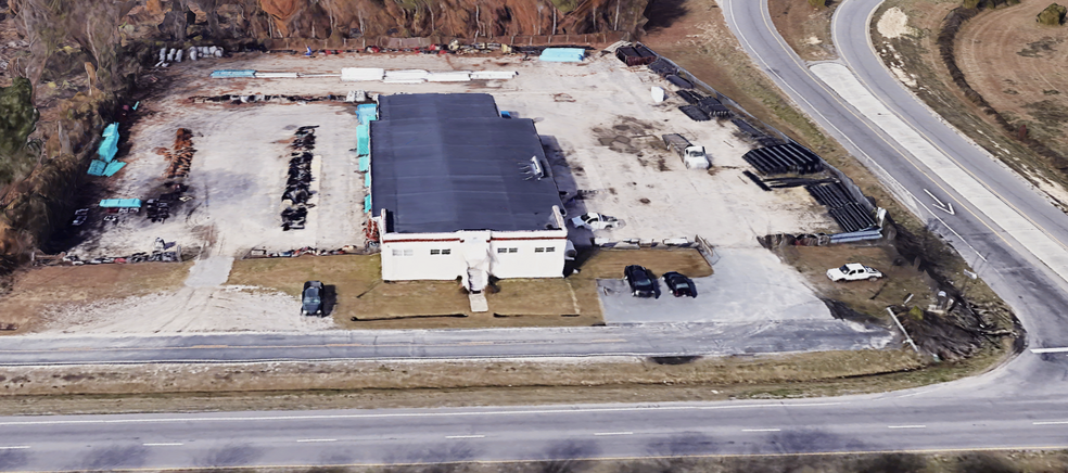 Primary Photo Of 902 S Eastern Blvd, Fayetteville Truck Terminal For Lease