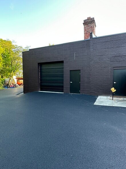 More Photos Of 843 Cherry St, Norristown Warehouse For Sale