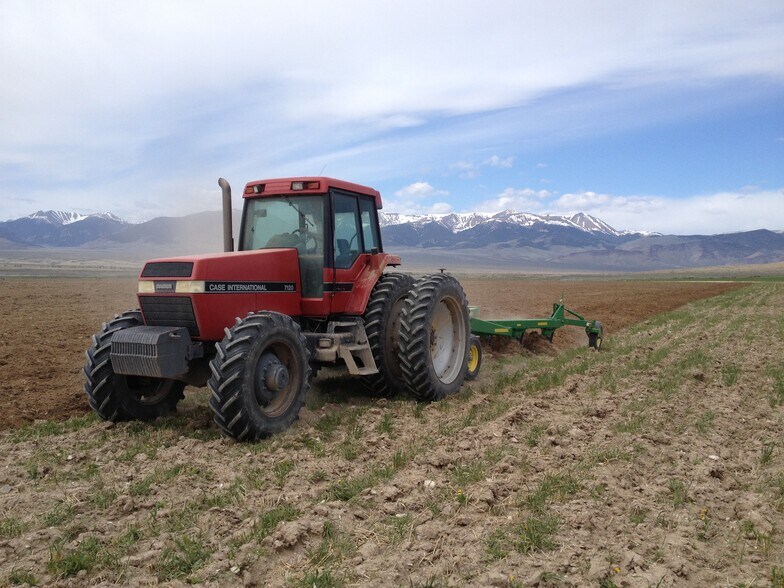 More Photos Of 3750 Pahsimeroi Rd, May Land For Sale