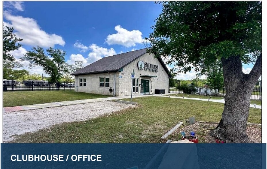 More Photos Of 4959 FM 2917 Rd, Alvin Trailer Camper Park For Sale