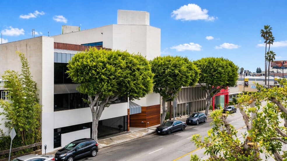 More Photos Of 1120 S Robertson Blvd, Los Angeles Medical For Lease