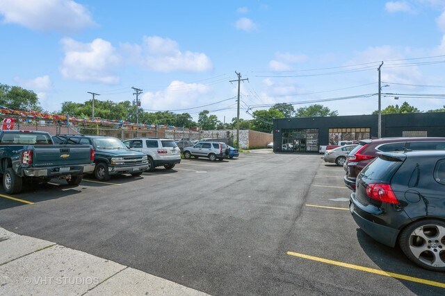 More Photos Of 6122 N Clark St, Chicago Manufacturing For Sale