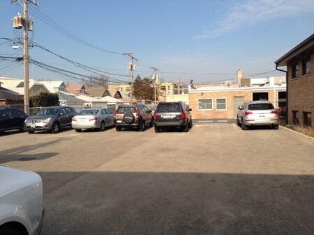 More Photos Of 6420 N California Ave, Chicago Coworking Space