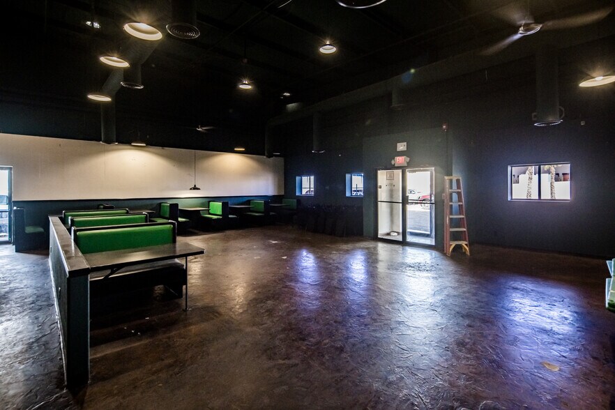 More Photos Of 790 Lake Havasu Ave N, Lake Havasu City Freestanding For Lease