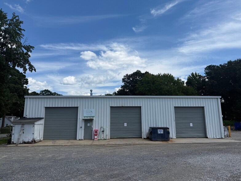 Primary Photo Of 5711 Greendale Rd, Richmond Warehouse For Lease