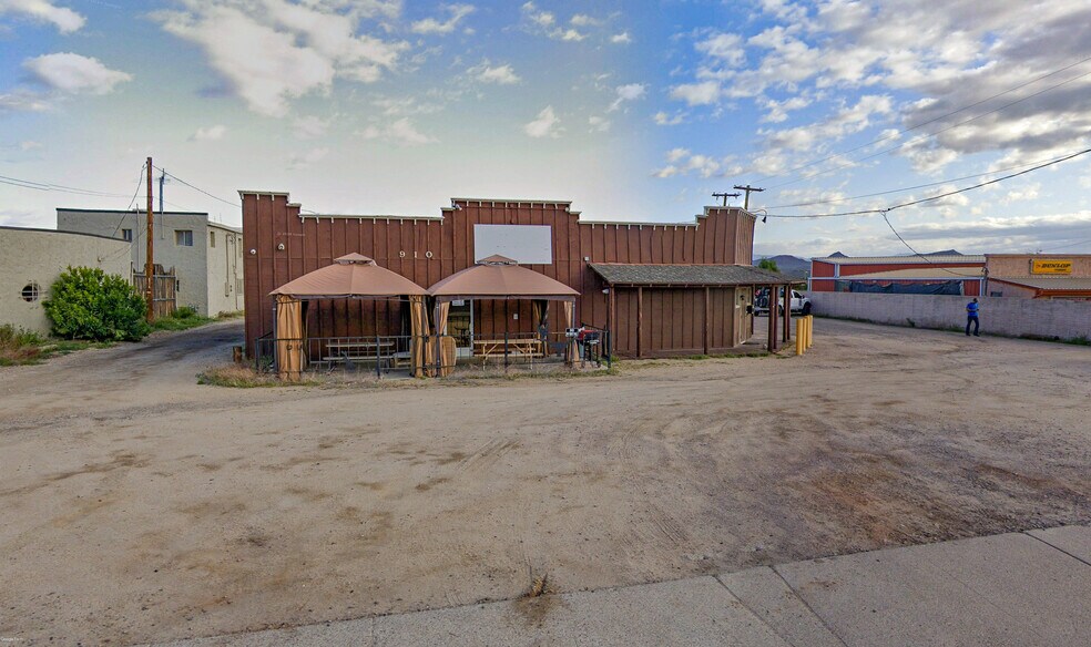 More Photos Of 910 W Wickenburg Way, Wickenburg Freestanding For Sale