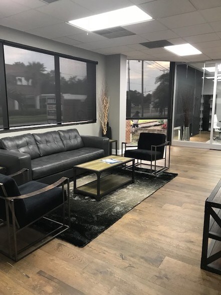 More Photos Of 3401 W Cypress St, Tampa Office For Lease
