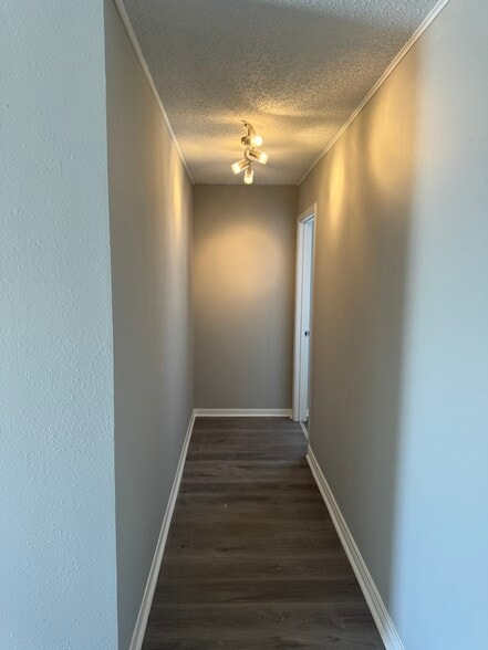 More Photos Of 2302 45th St, Galveston Office For Lease