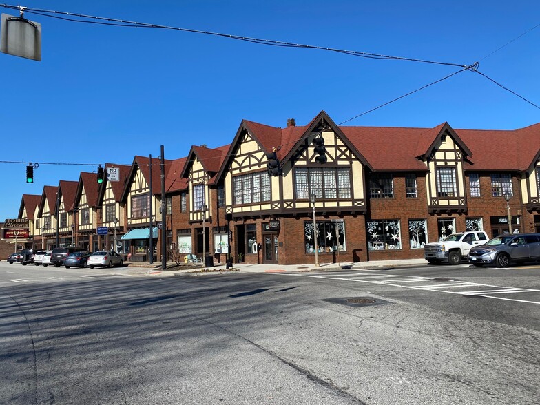 Primary Photo Of 106-128 N Avondale Rd, Avondale Estates Storefront Retail Office For Lease