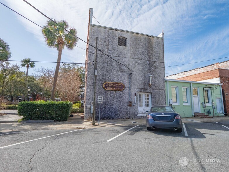 More Photos Of 1418 Newcastle St, Brunswick Storefront For Lease