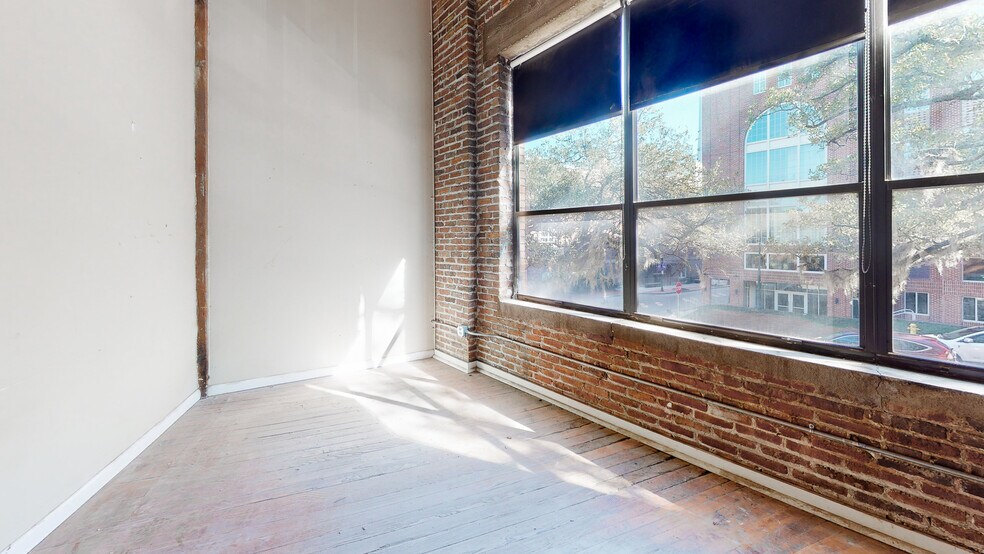 More Photos Of 3 Martin Luther King Jr Blvd, Savannah Restaurant For Sale