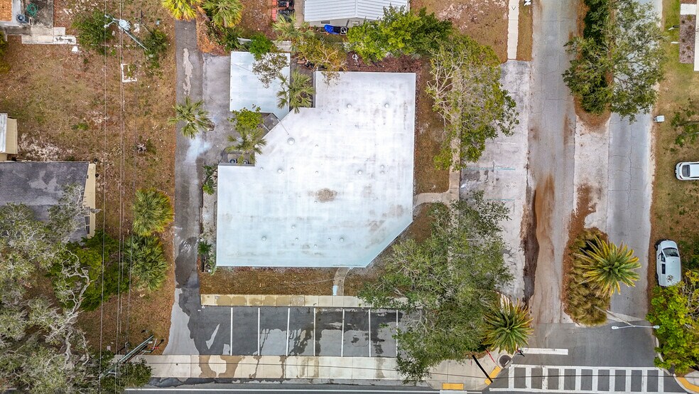 More Photos Of 6430 Madison St, New Port Richey Medical For Sale