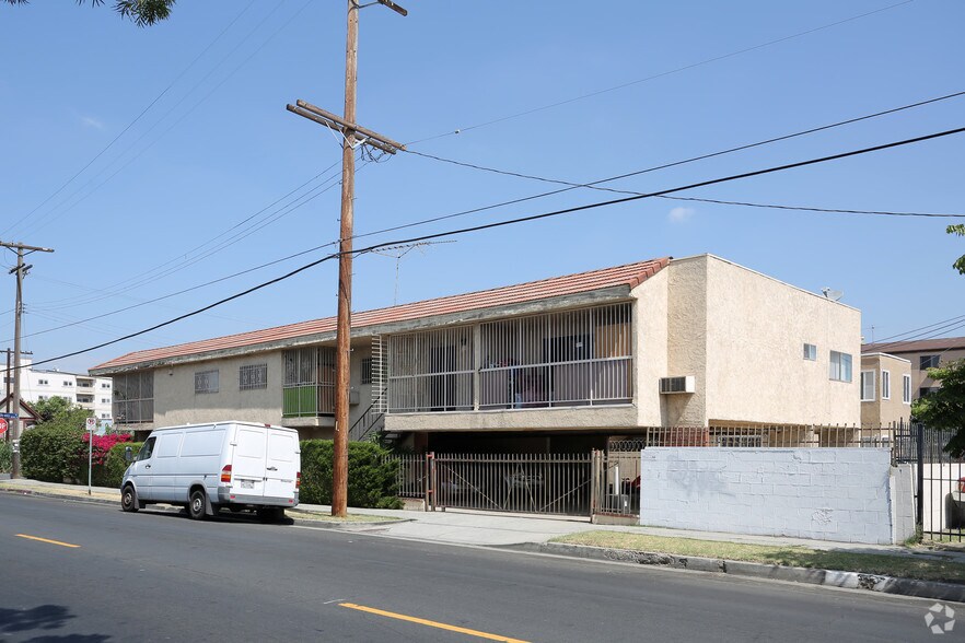 More Photos Of 1056 Dewey Ave, Los Angeles Apartments For Sale