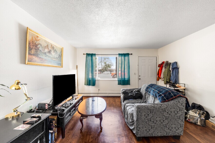 More Photos Of 2575 E Uintah St, Colorado Springs Apartments For Sale