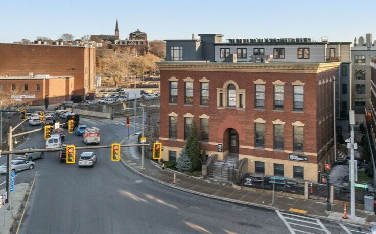 More Photos Of 24 Cambridge St, Charlestown Loft Creative Space For Lease