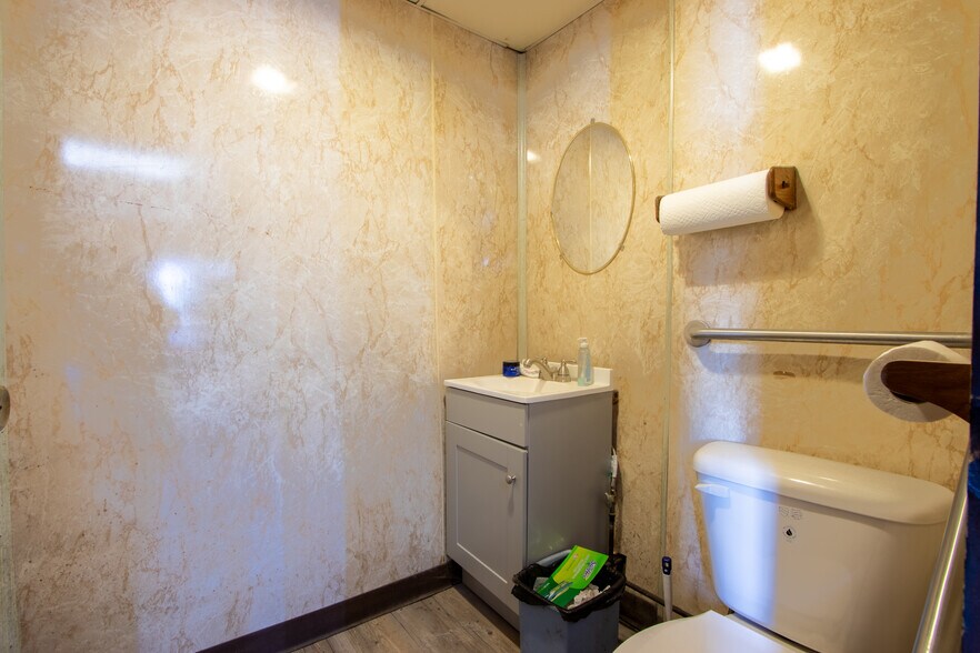 More Photos Of 274 E Front St, Hancock General Retail For Sale