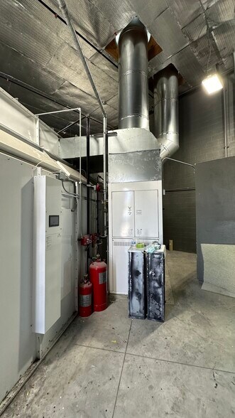 More Photos Of 9350 Lower Azusa Rd, Temple City Service For Sale