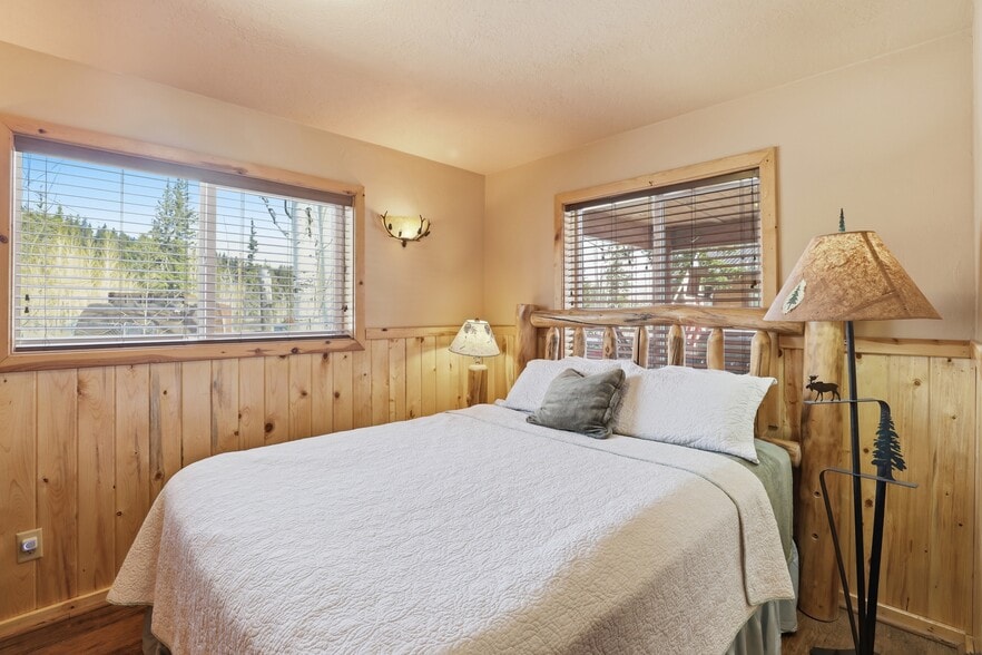 More Photos Of 3725 Movie Ranch Rd, Duck Creek Village Specialty For Sale
