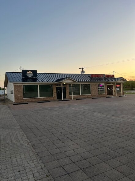 More Photos Of , Gun Barrel City General Retail For Sale