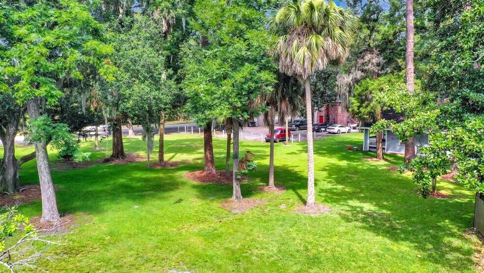 More Photos Of 2325-2353 Spring Park Rd, Jacksonville Apartments For Sale