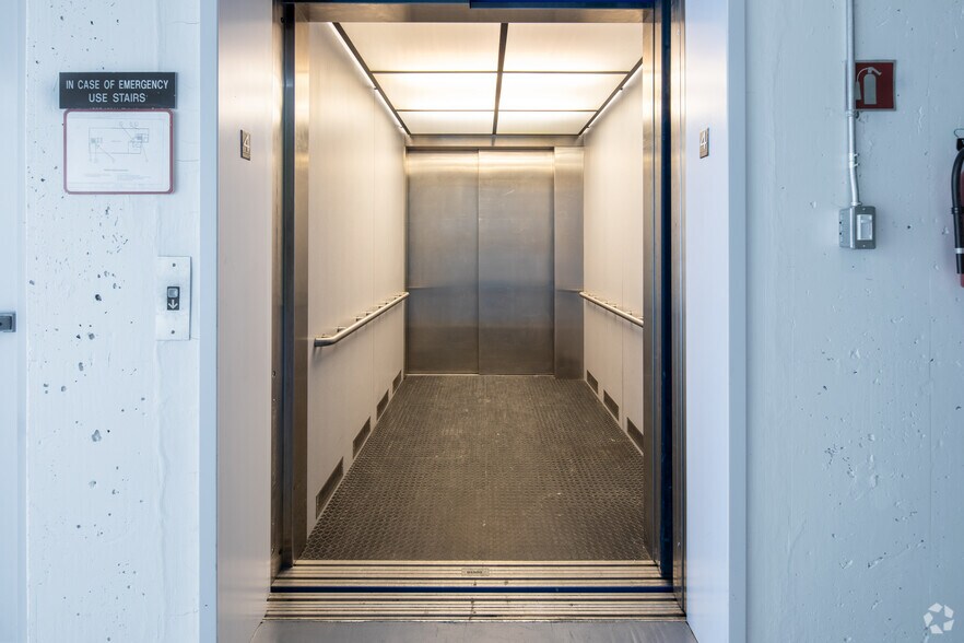 More Photos Of 68 E 1st Ave, Vancouver Office For Lease