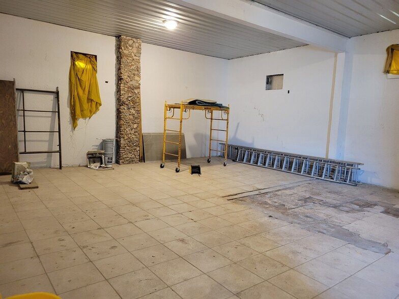 More Photos Of 12001 Highway 441 S, Micanopy Restaurant For Sale