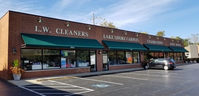 More Photos Of 870 Sheridan Rd, Highwood Storefront Retail Office For Sale