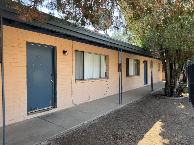 More Photos Of 8908-8936 S Nogales Hwy, Tucson Apartments For Sale