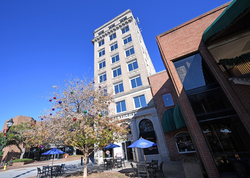 More Photos Of 327 Main St, Greenwood Office For Sale