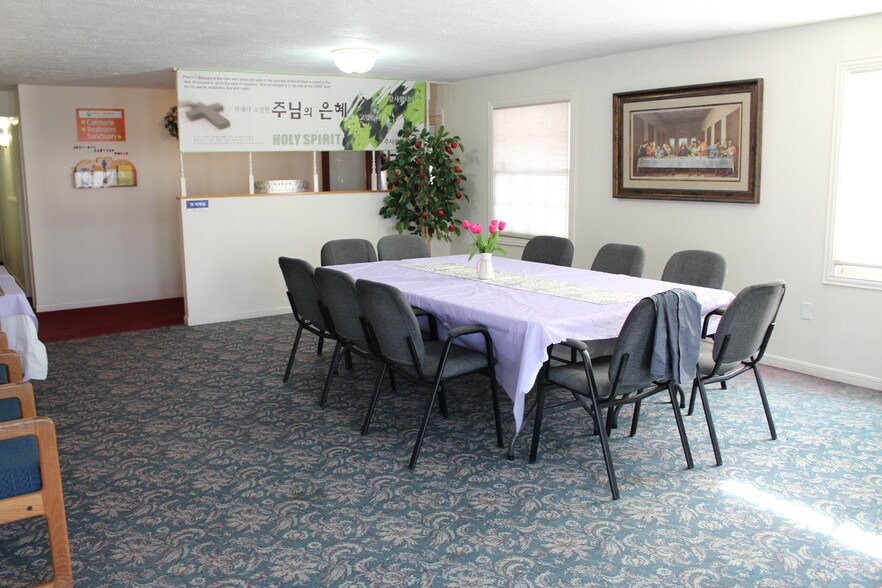 More Photos Of 308 Preston Ave, Pasadena Religious Facility For Sale