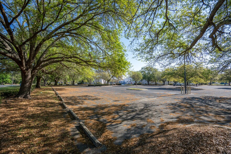 More Photos Of 0 Youngerman Ct, Jacksonville Land For Sale