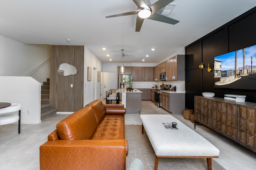 More Photos Of 651 N Ironwood Dr, Apache Junction Apartments For Sale