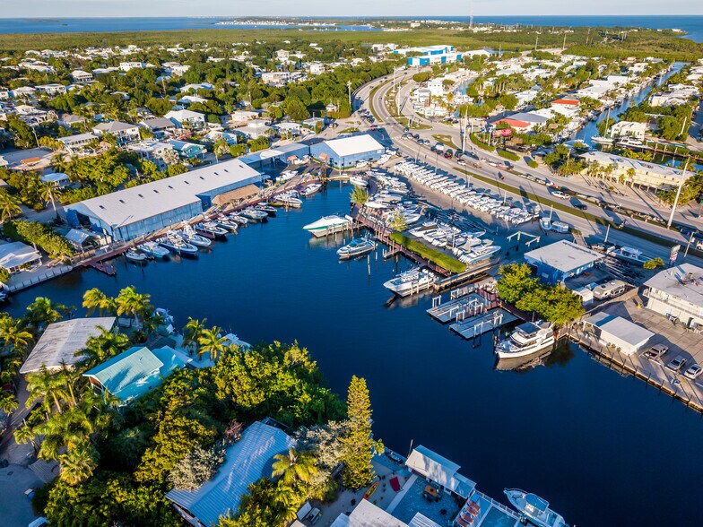 More Photos Of 90400 Overseas Hwy, Tavernier Marina For Sale