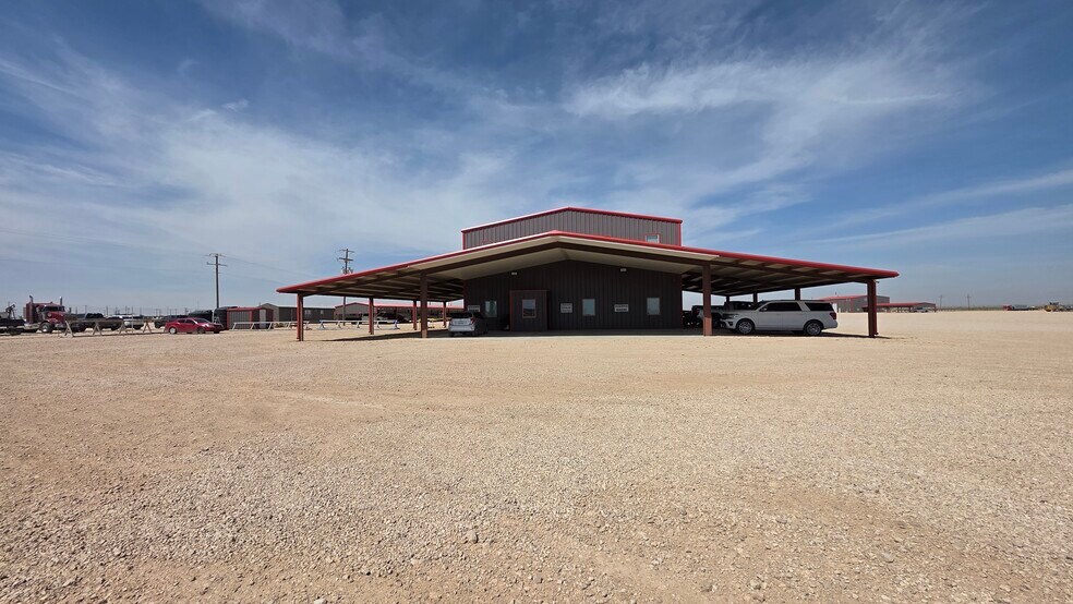 More Photos Of 8211 E County Road 62, Midland Warehouse For Sale