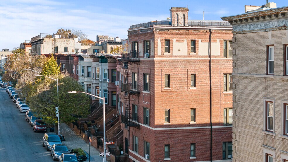 More Photos Of 29 Hampton Pl, Brooklyn Apartments For Sale
