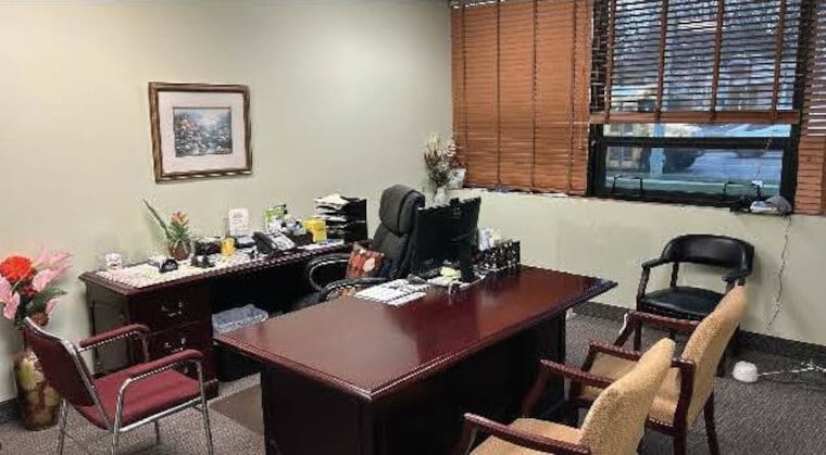 More Photos Of 755 Park Ave, Huntington Medical For Sale